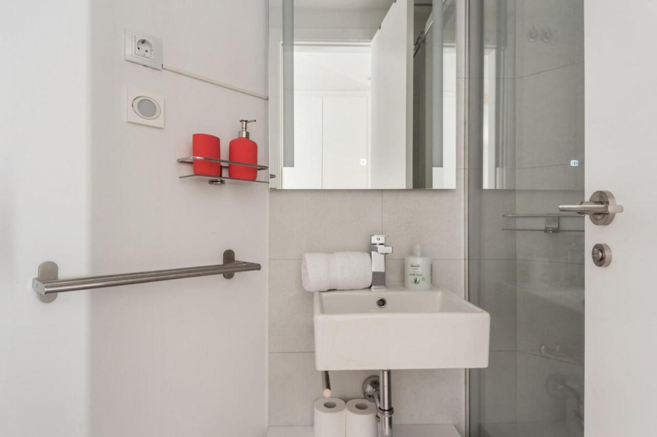 Incredible Design 2 Bedroom Apartment In Centro Madryt Zewnętrze zdjęcie